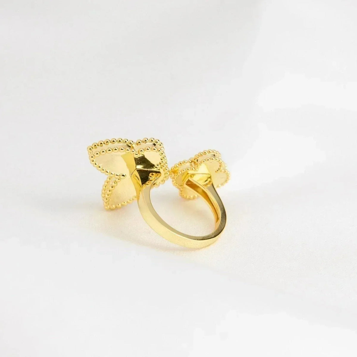 ¡®Twinkle jewelry¡¯LUCKY BETWEEN THE FINGER RING
