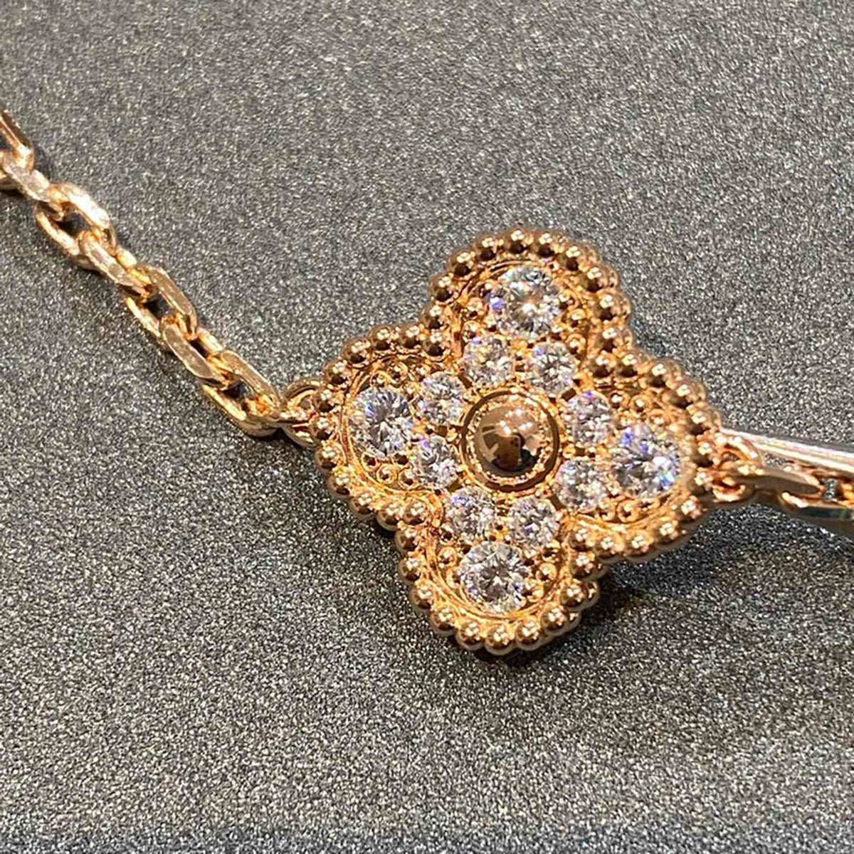 [Twinkle jewelry] New  CLOVER 5 MOTIF FULL DIAMOND BRACELET COLLECTION