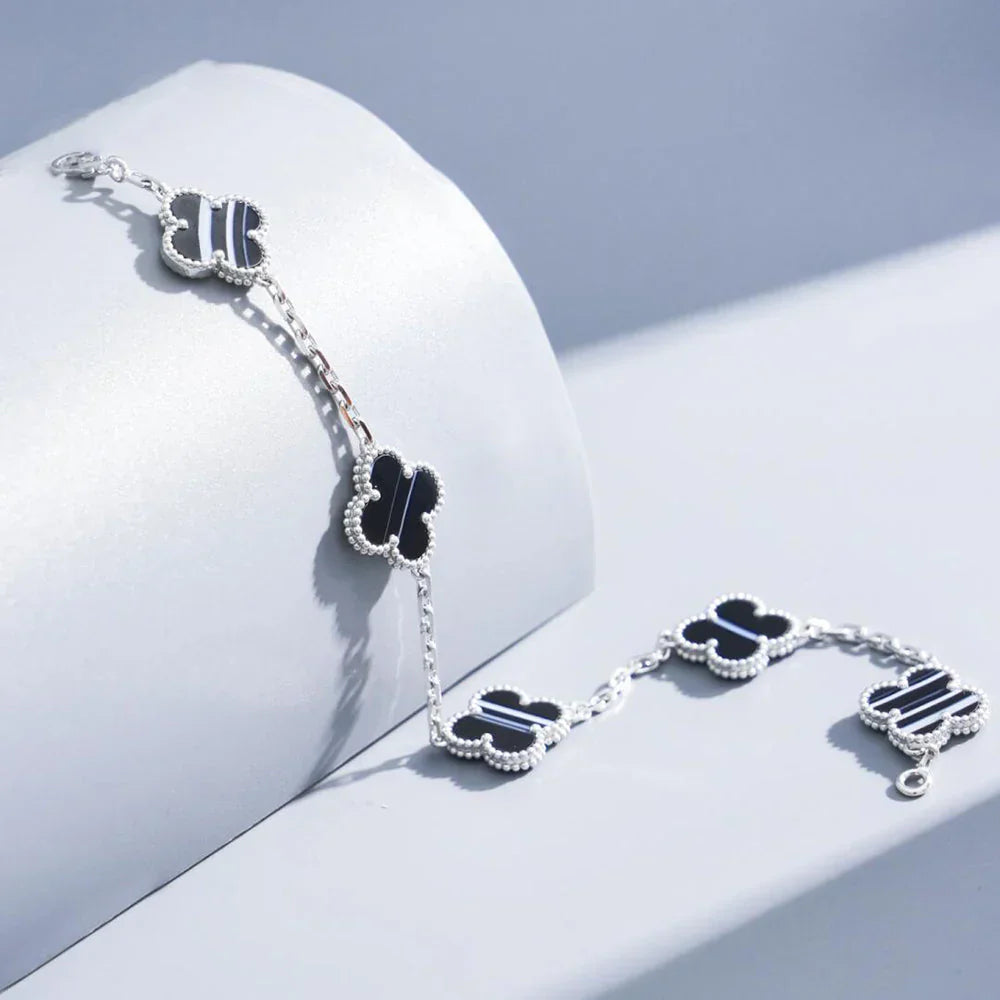 [Twinkle jewelry]New  CLOVER 5 MOTIF PULSAR STONE BRACELET COLLECTION