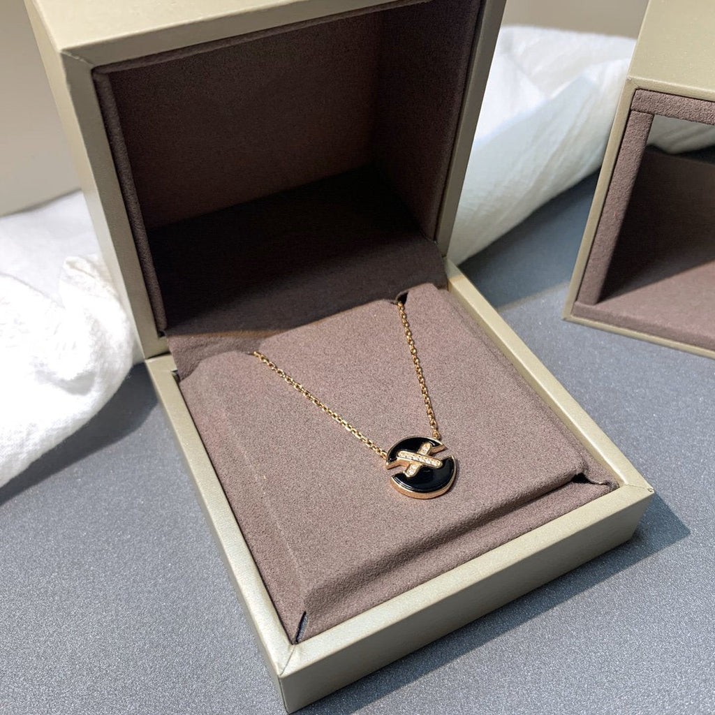 ¡®Twinkle jewelry¡¯JEUX DE PINK GOLD DIAMOND NECKLACE
