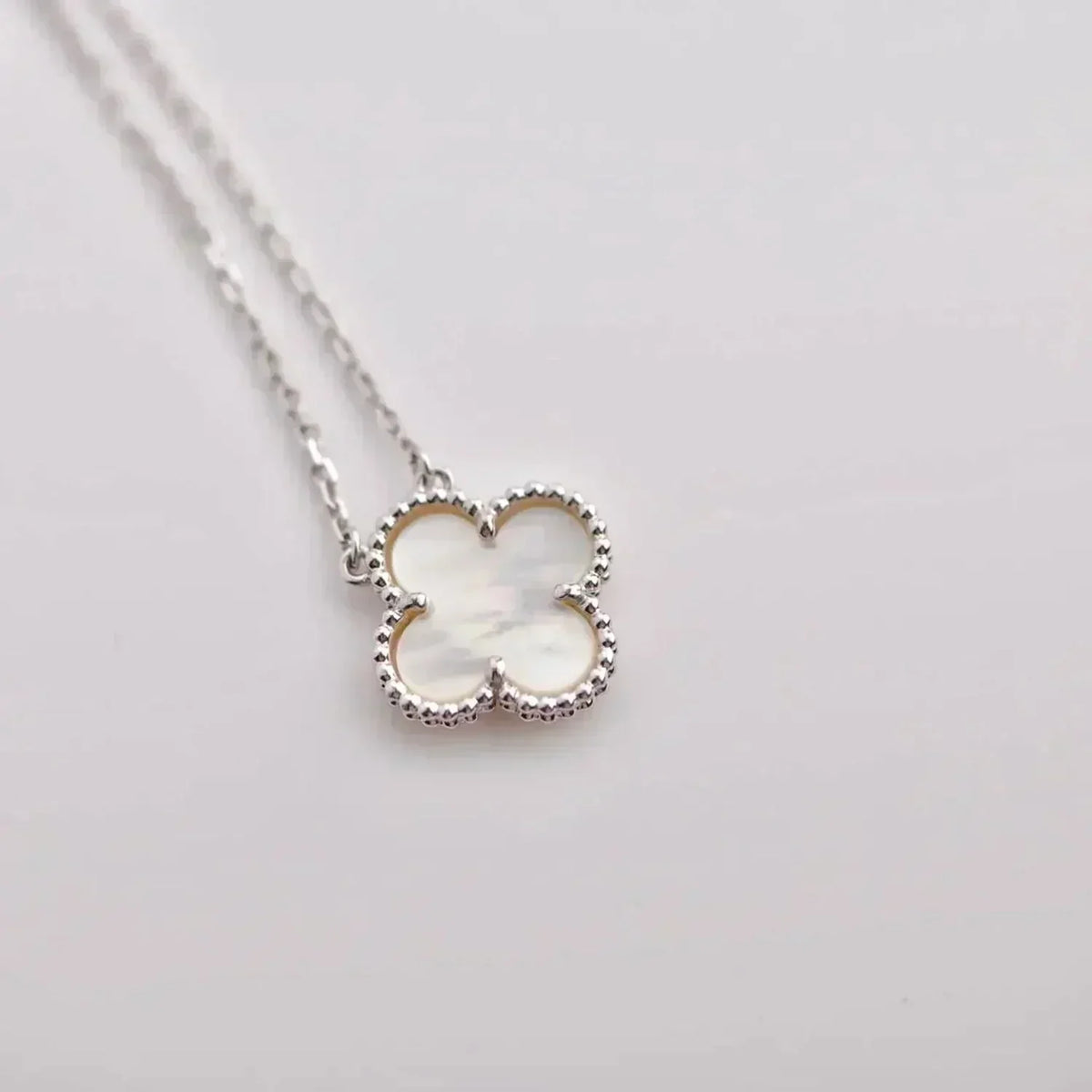 ¡®Twinkle jewelry¡¯CLOVER  15MM WHITE MOTHER-OF-PEARL SILVER