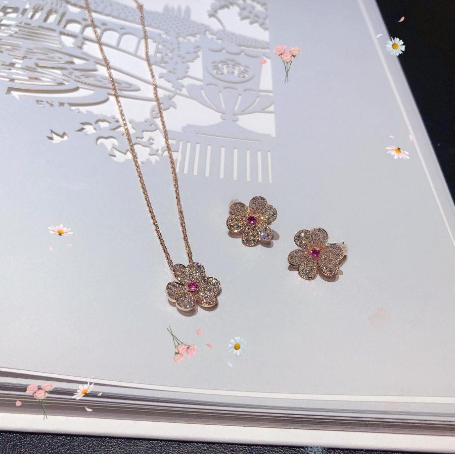 ¡®Twinkle jewelry¡¯FRIVOLE PINK GOLD FLOWER DIAMOND EARRINGS